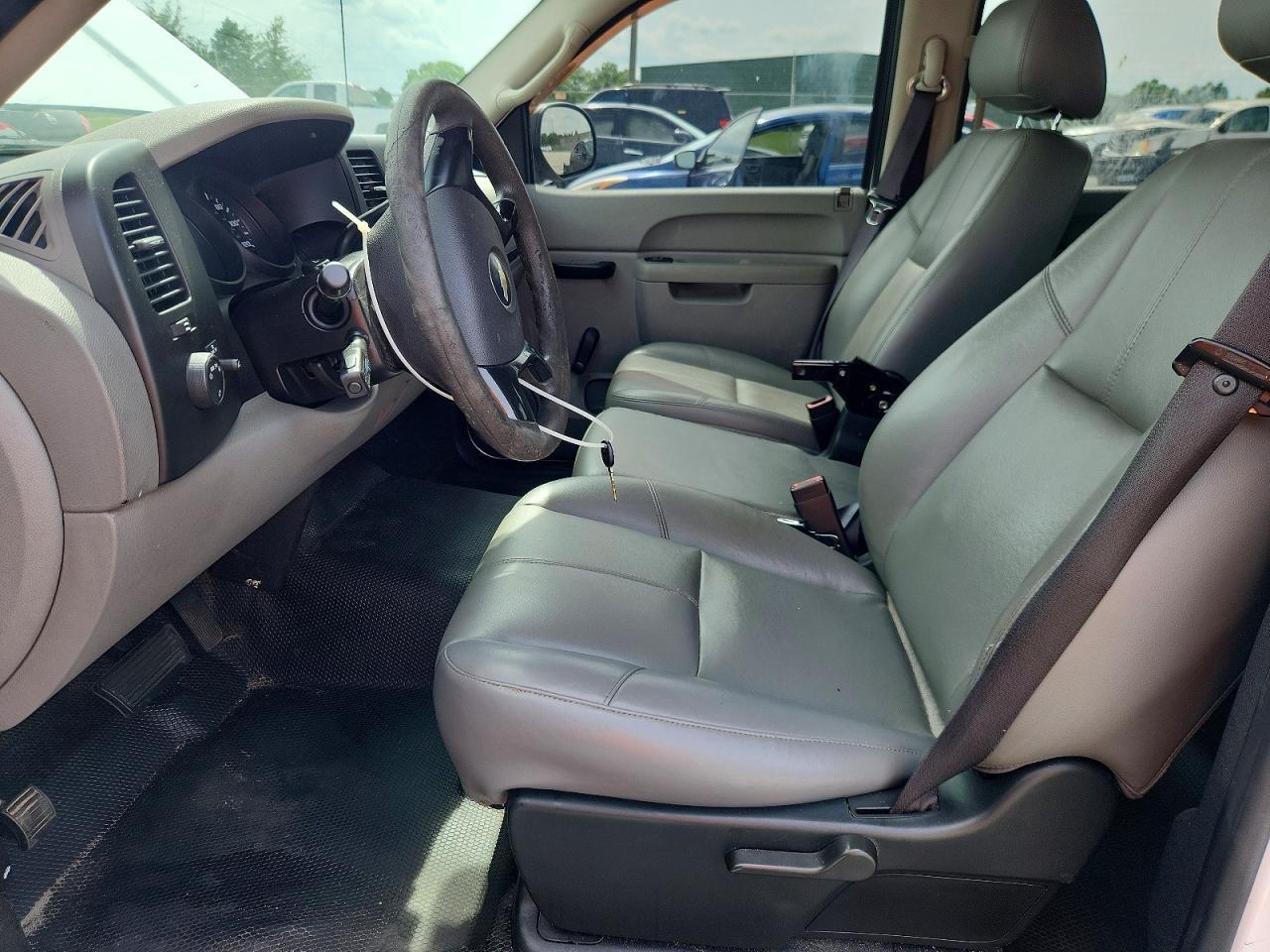2010 Chevrolet Silverado C1500 - Фото 7