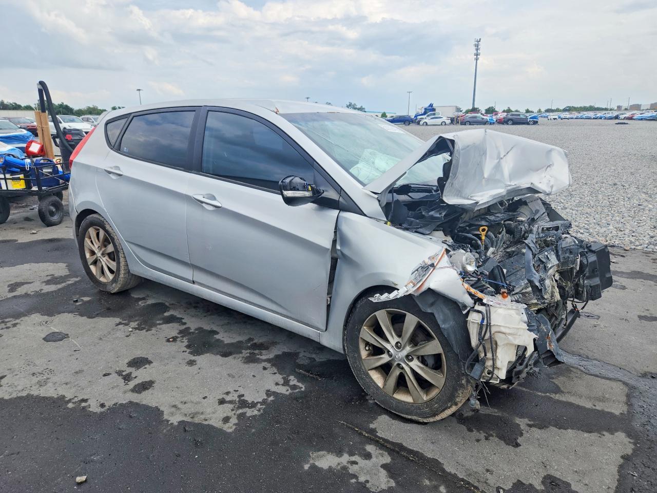 2014 Hyundai Accent Se - Фото 4