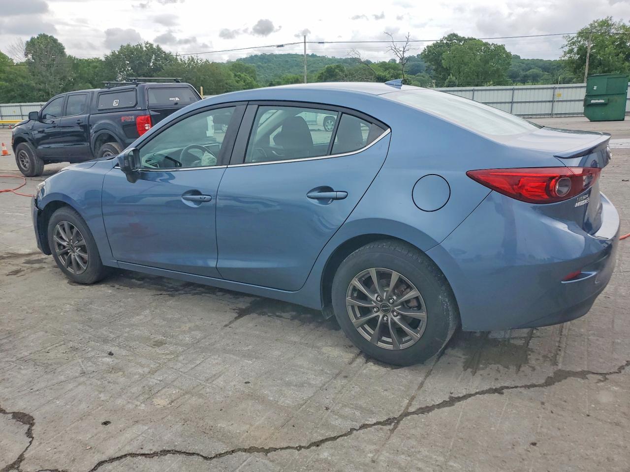 2016 Mazda 3 Touring - Image 2