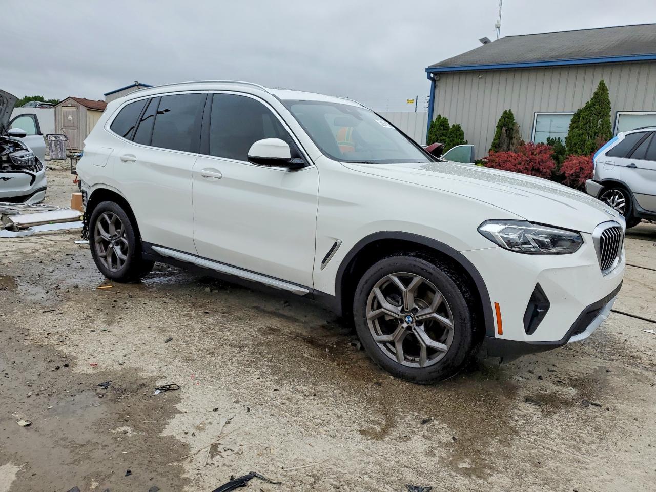 2023 BMW X3 xDrive30I - Image 4