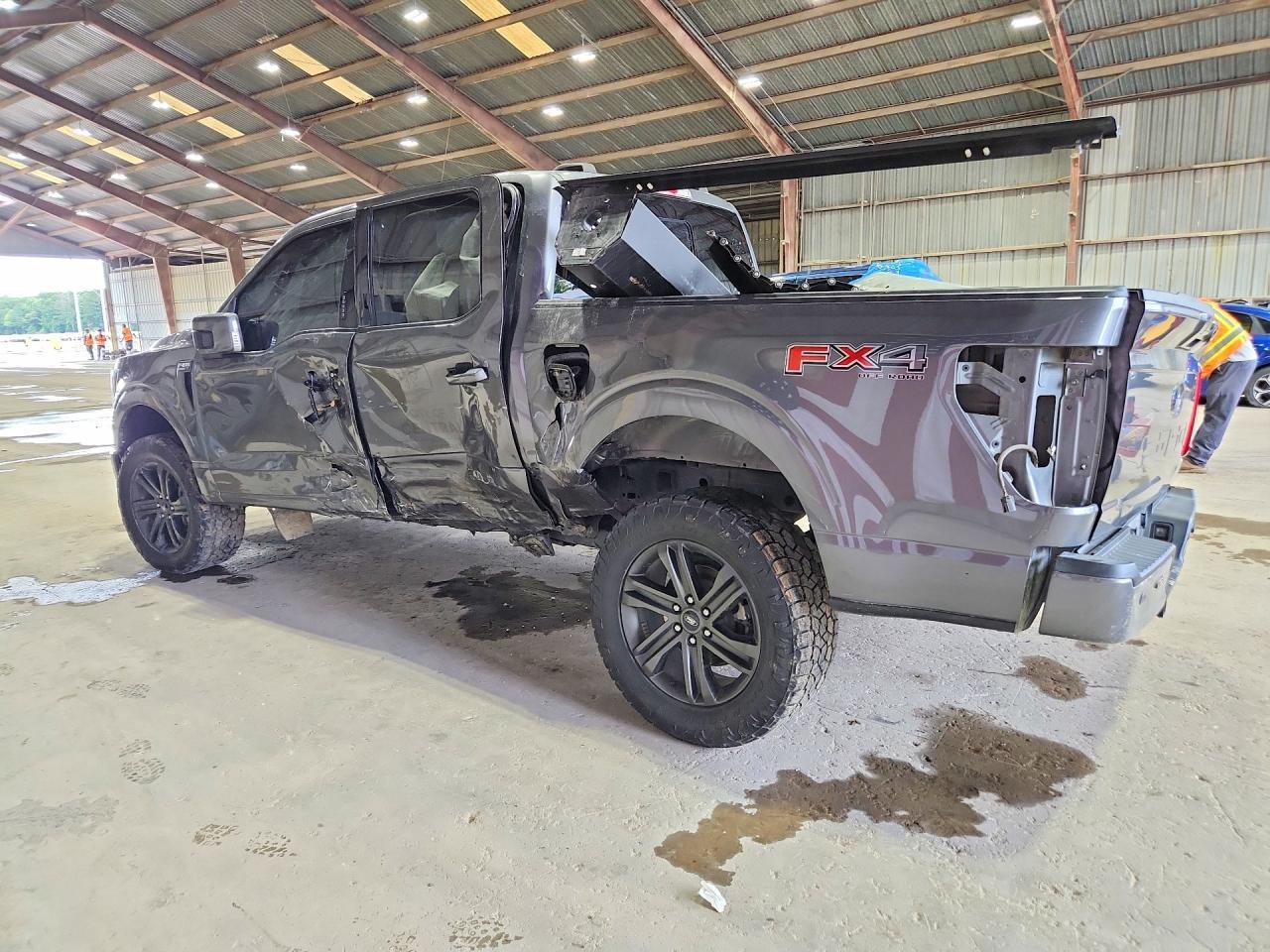 2022 Ford F150 Supercrew - Image 2