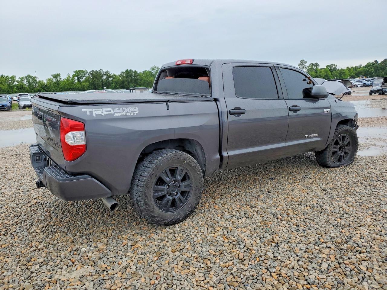 2019 Toyota Tundra Crewmax Sr5 - Фото 3