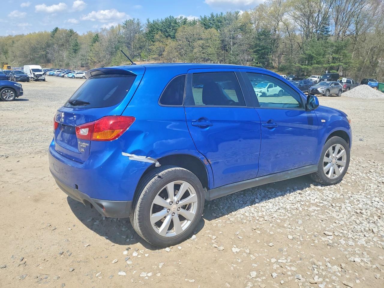 2015 Mitsubishi Outlander Sport Es - Image 3