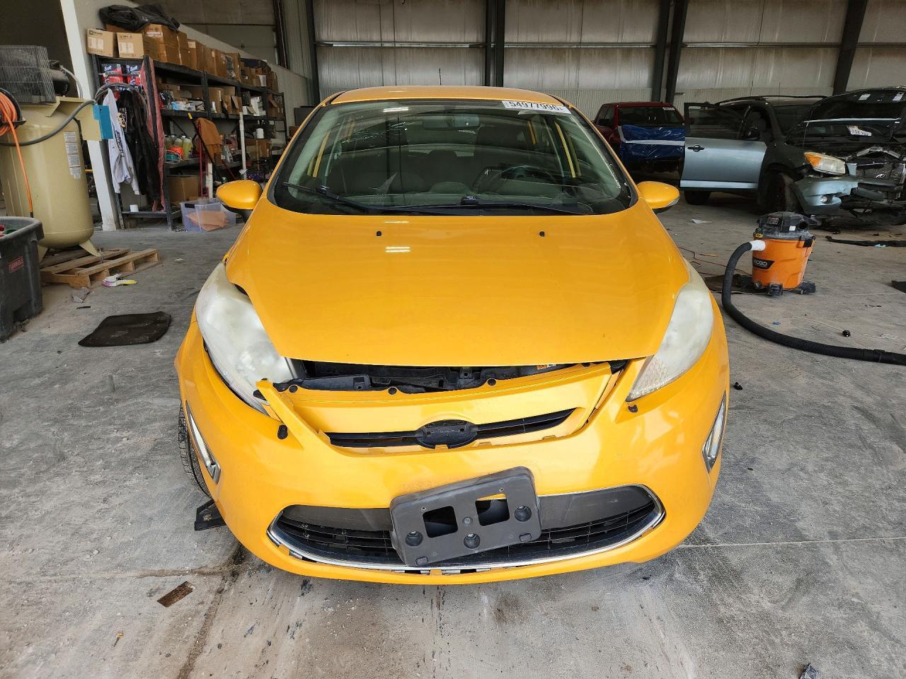 2011 Ford Fiesta Ses - Фото 5