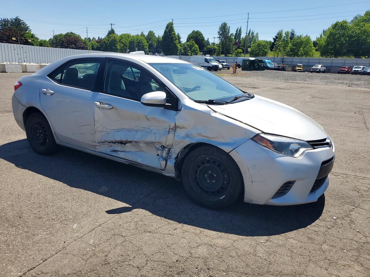2015 Toyota Corolla Le - Фото 4