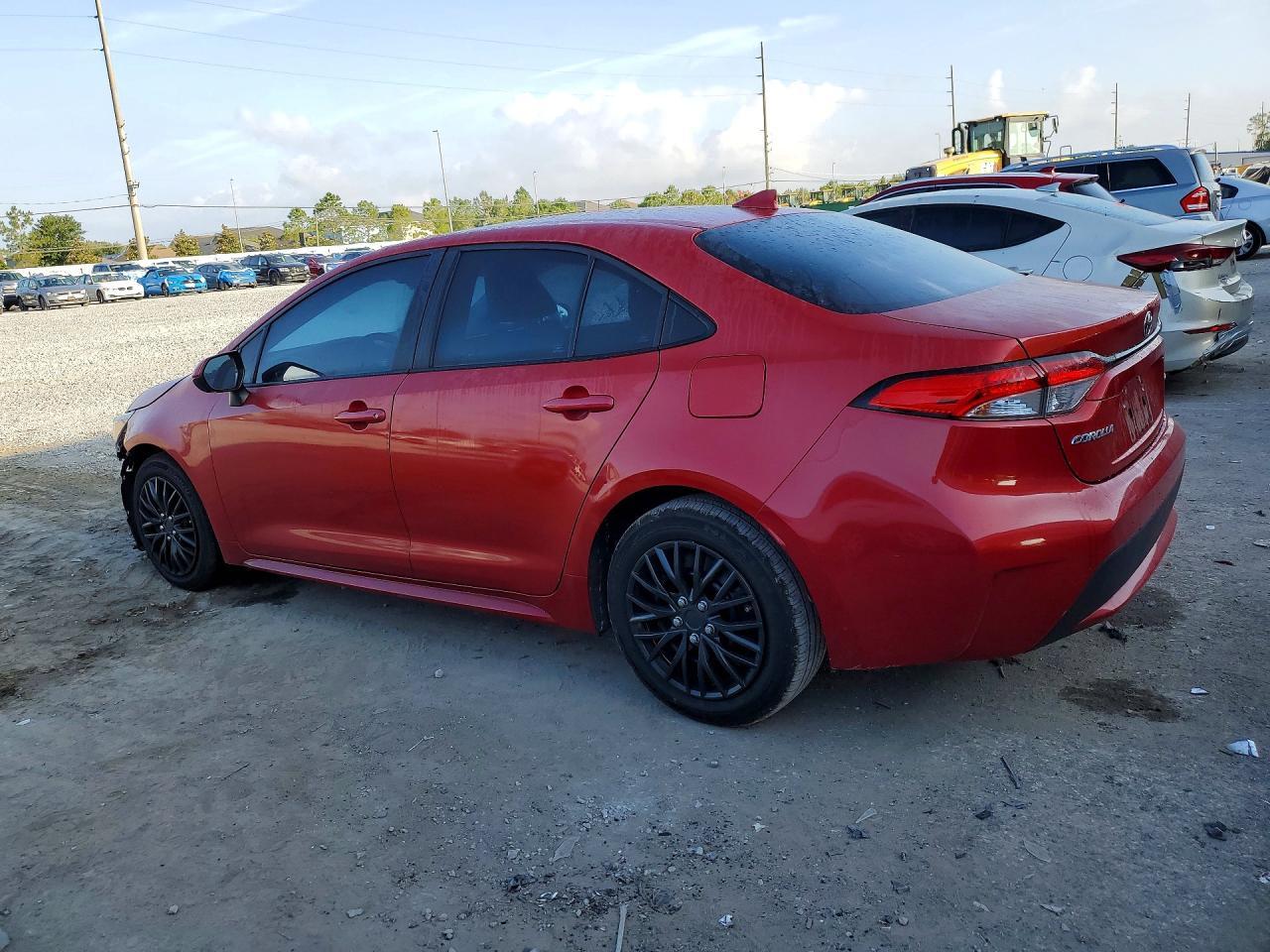 2021 Toyota Corolla Le - Image 2