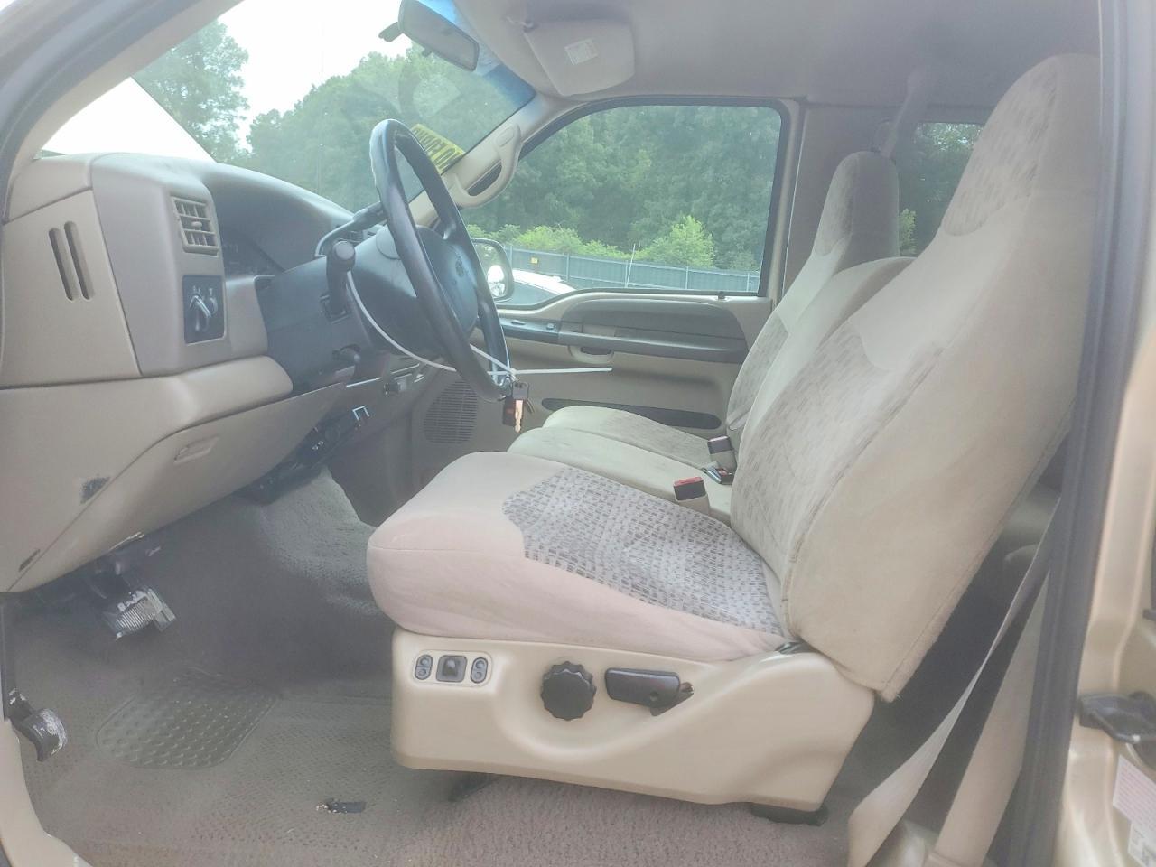 2000 Ford F250 Super Duty - Image 7