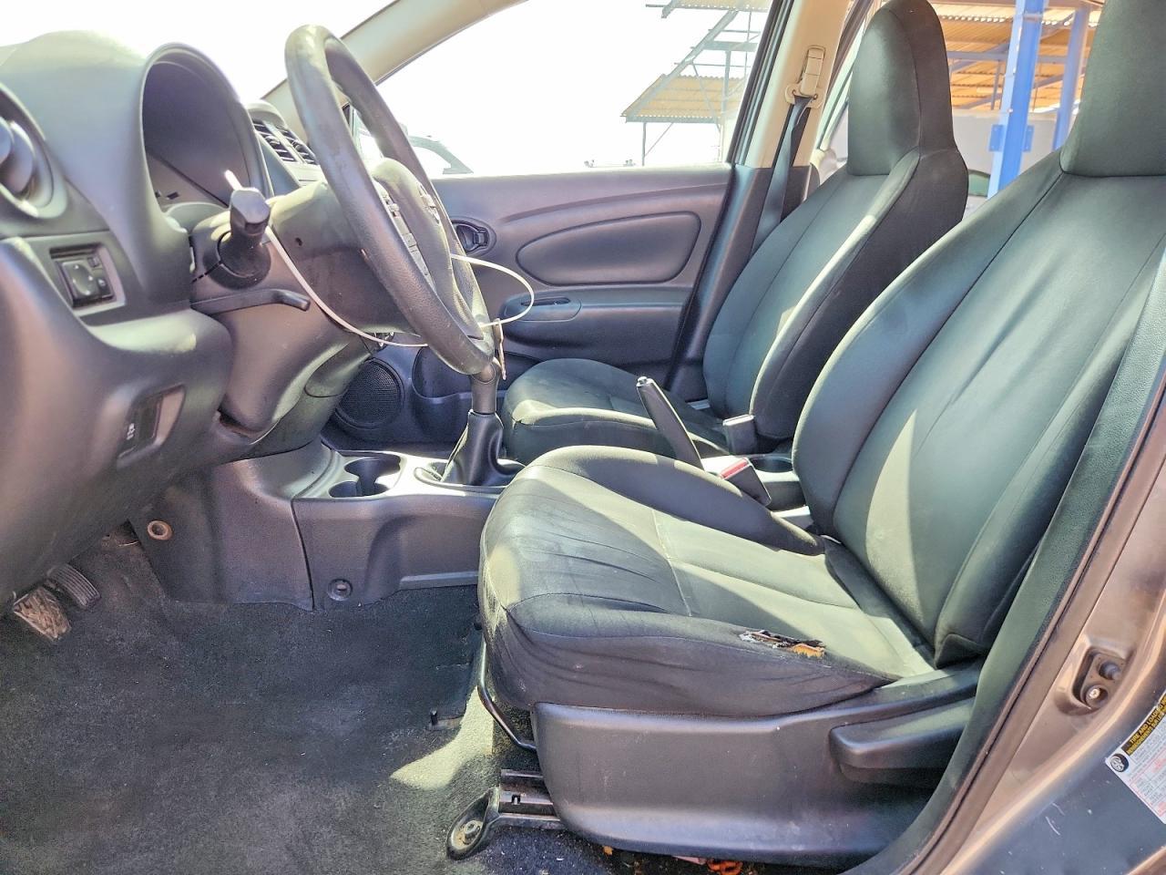 2016 Nissan Versa - Фото 7