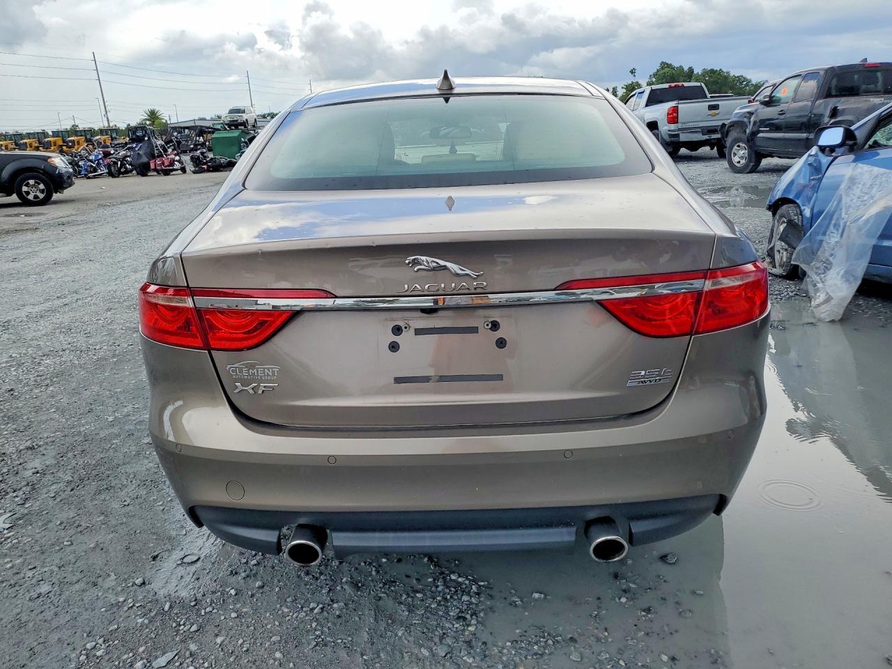 2017 Jaguar Xf Prestige - Image 6