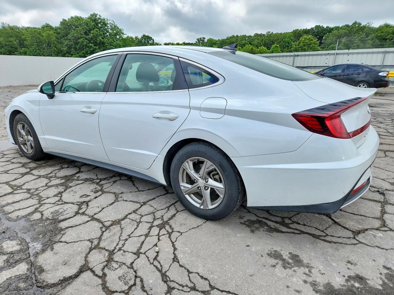 2021 Hyundai Sonata Se - Фото 2