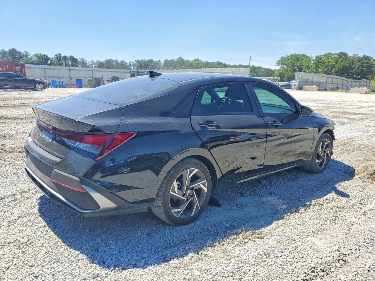 2025 Hyundai Elantra Sel Sport - Фото 3