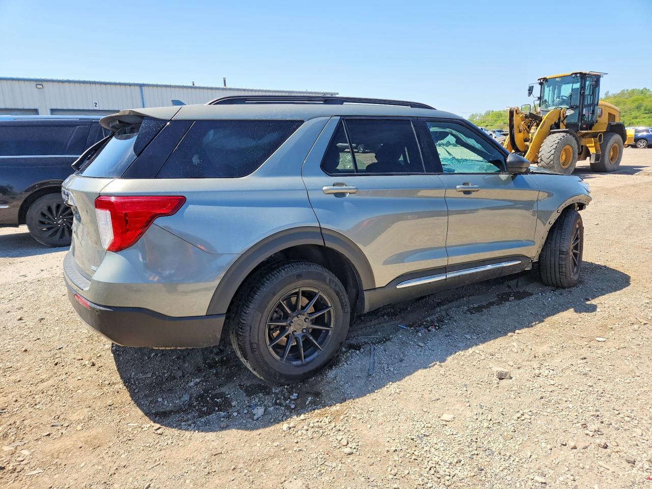 2020 Ford Explorer Xlt - Image 3