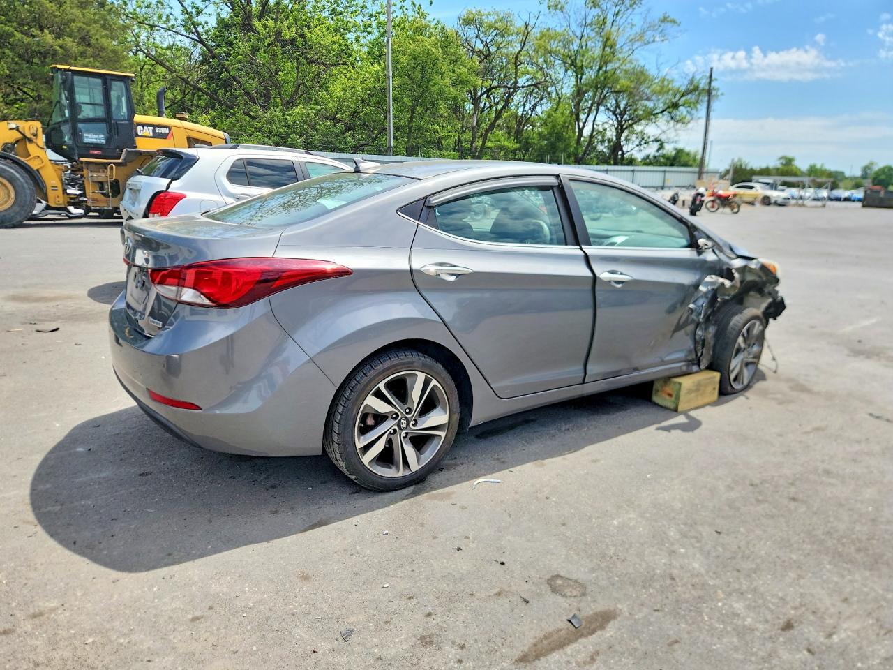 2014 Hyundai Elantra Limited - Image 3