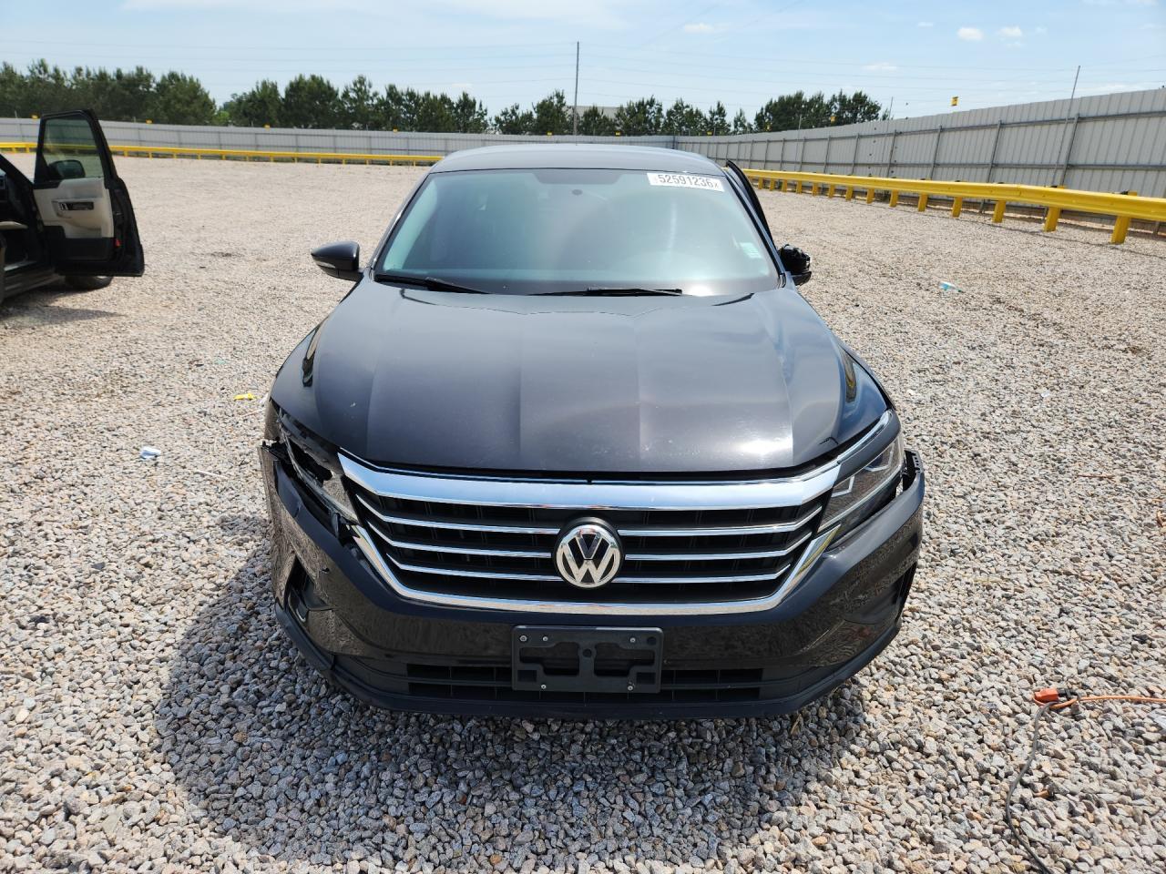 2020 Volkswagen Passat S - Фото 5