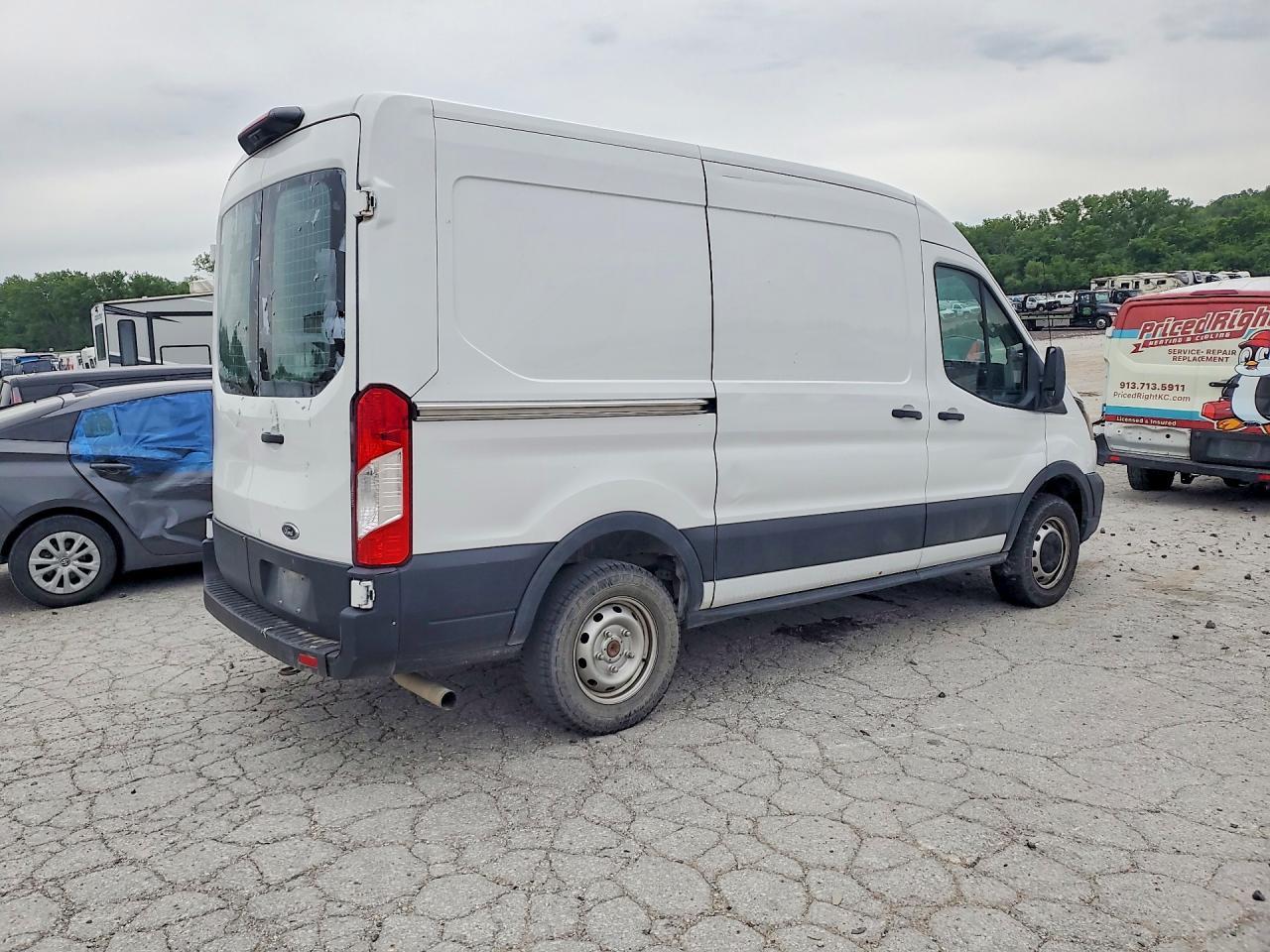 2020 Ford Transit T-250 - Фото 3