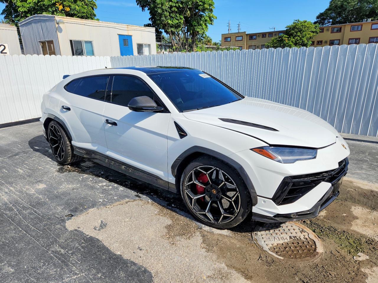 2024 Lamborghini Urus Performante - Фото 4