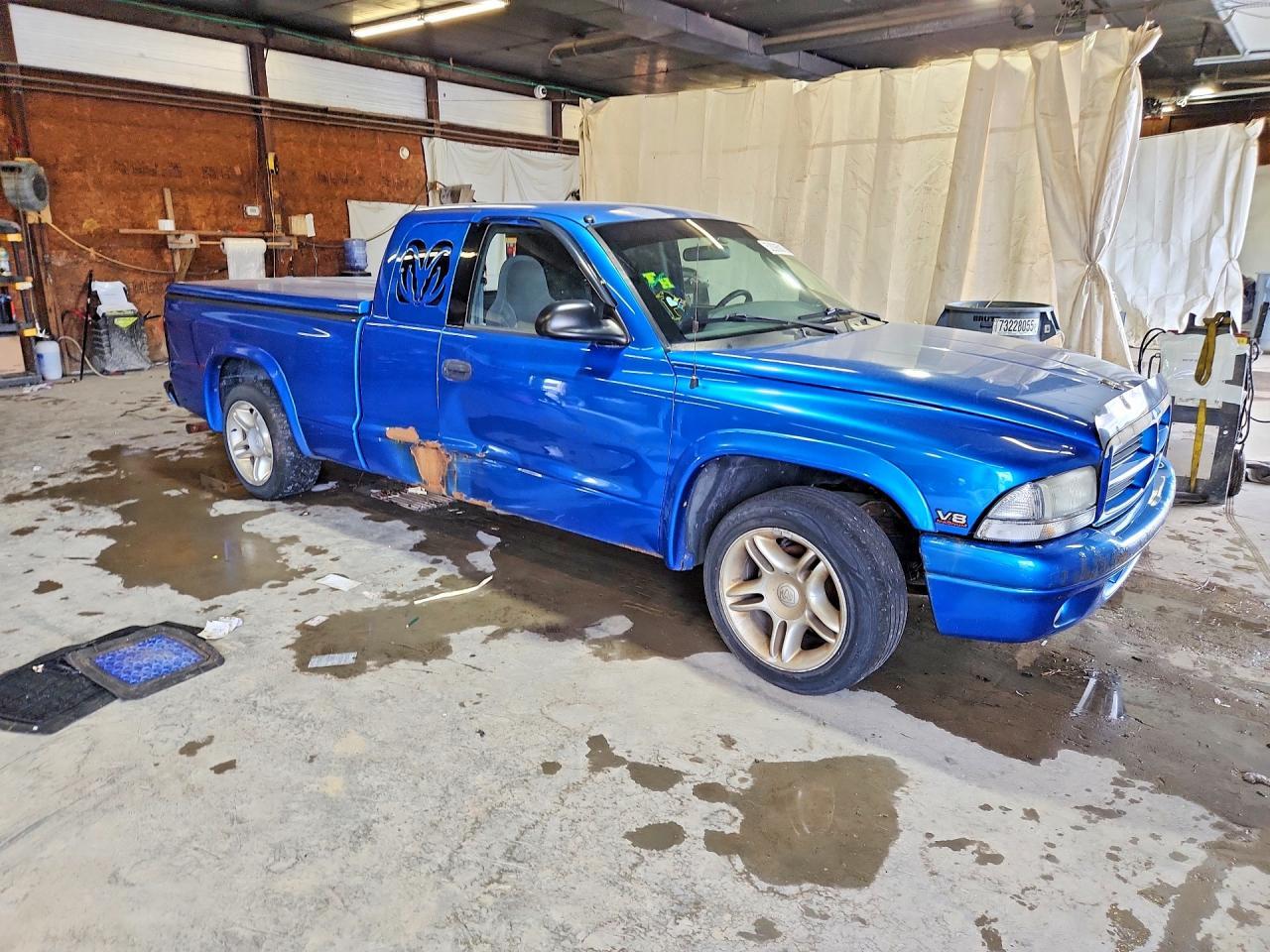 2000 Dodge Dakota - Image 4