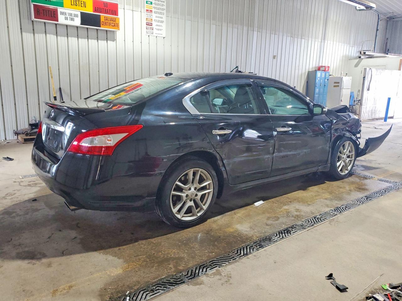 2011 Nissan Maxima 3.5 S - Image 3