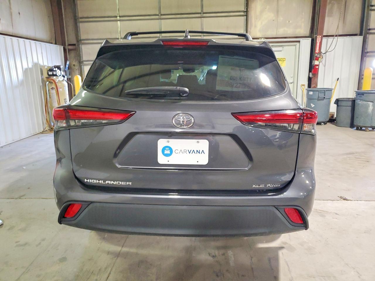 2021 Toyota Highlander Xle - Image 6