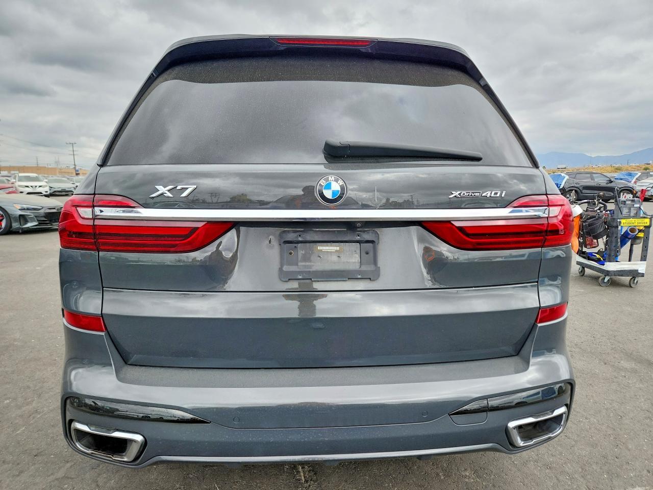 2021 BMW X7 xDrive40I - Image 6