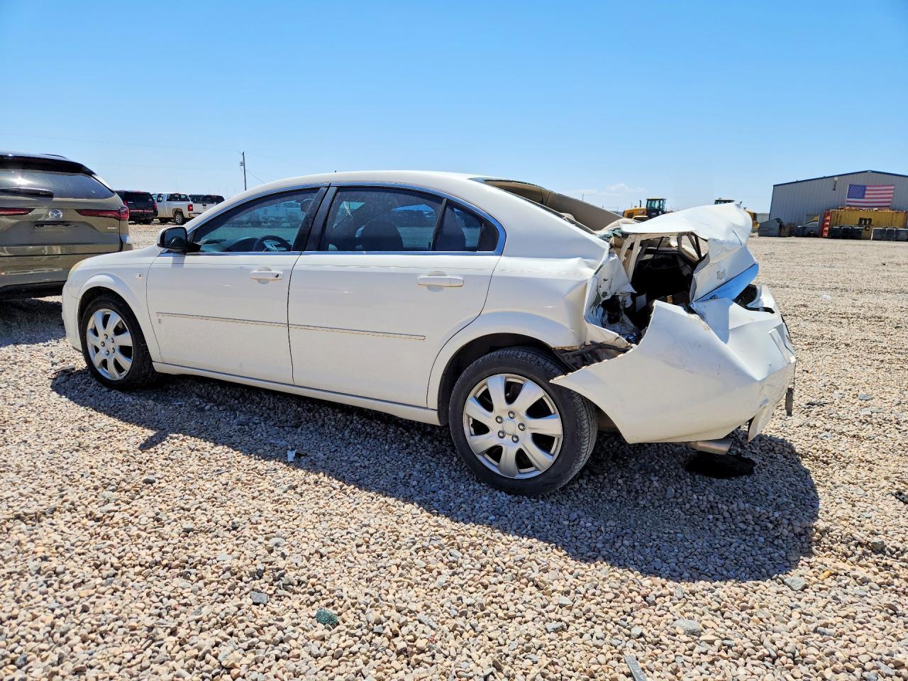 2007 Saturn Aura Xe - Image 2