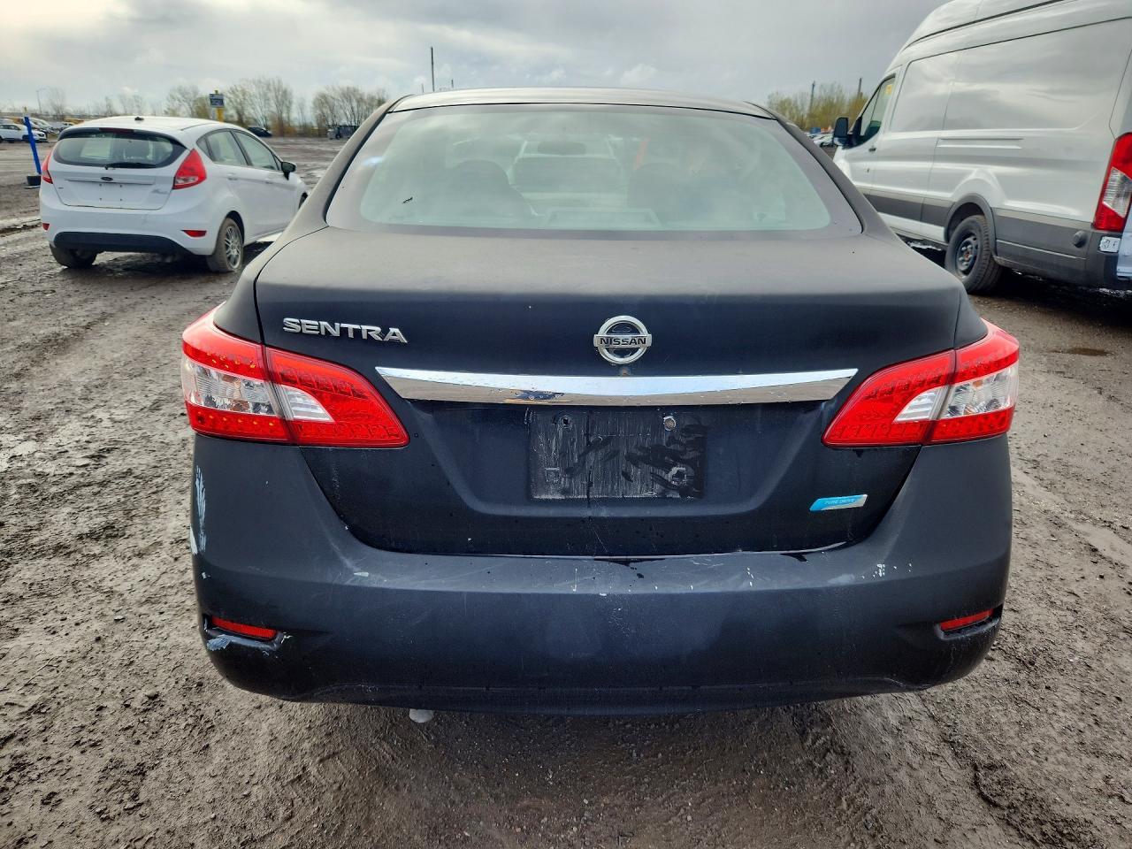 2013 Nissan Sentra S - Фото 6