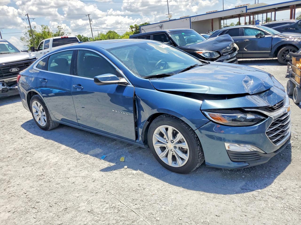 2024 Chevrolet Malibu Lt - Image 4