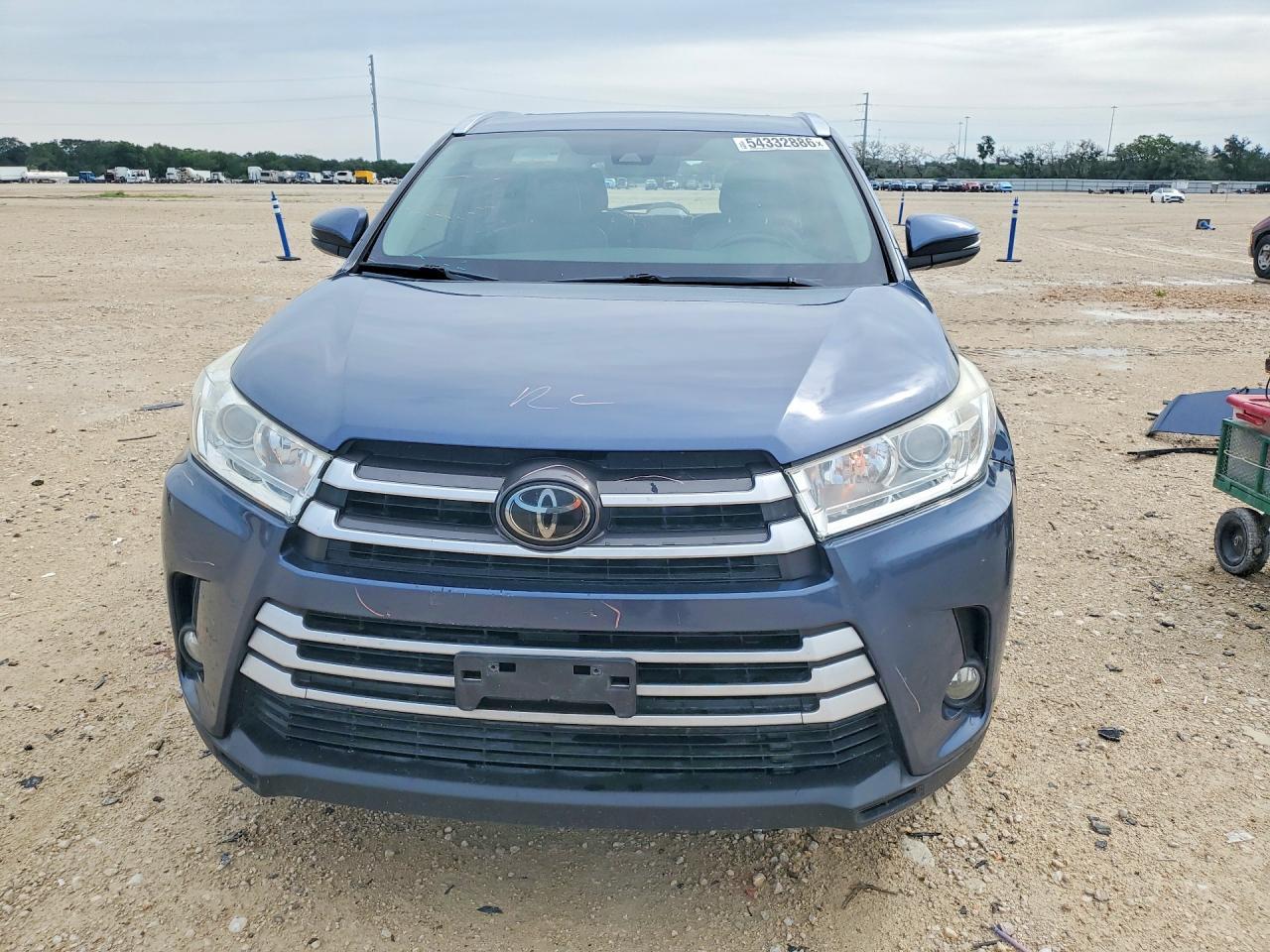 2018 Toyota Highlander Xle - Фото 5