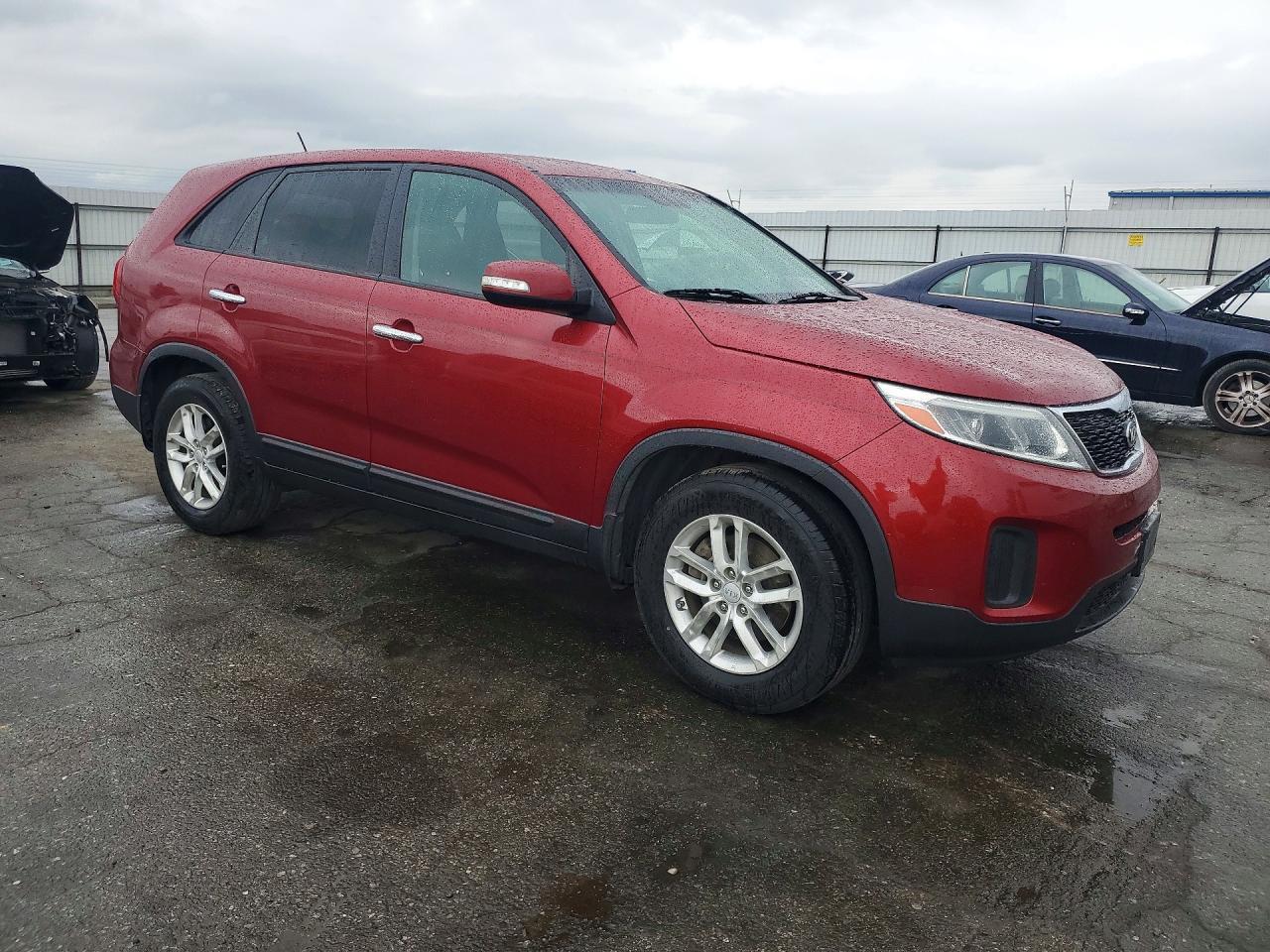 2015 Kia Sorento Lx - Image 4
