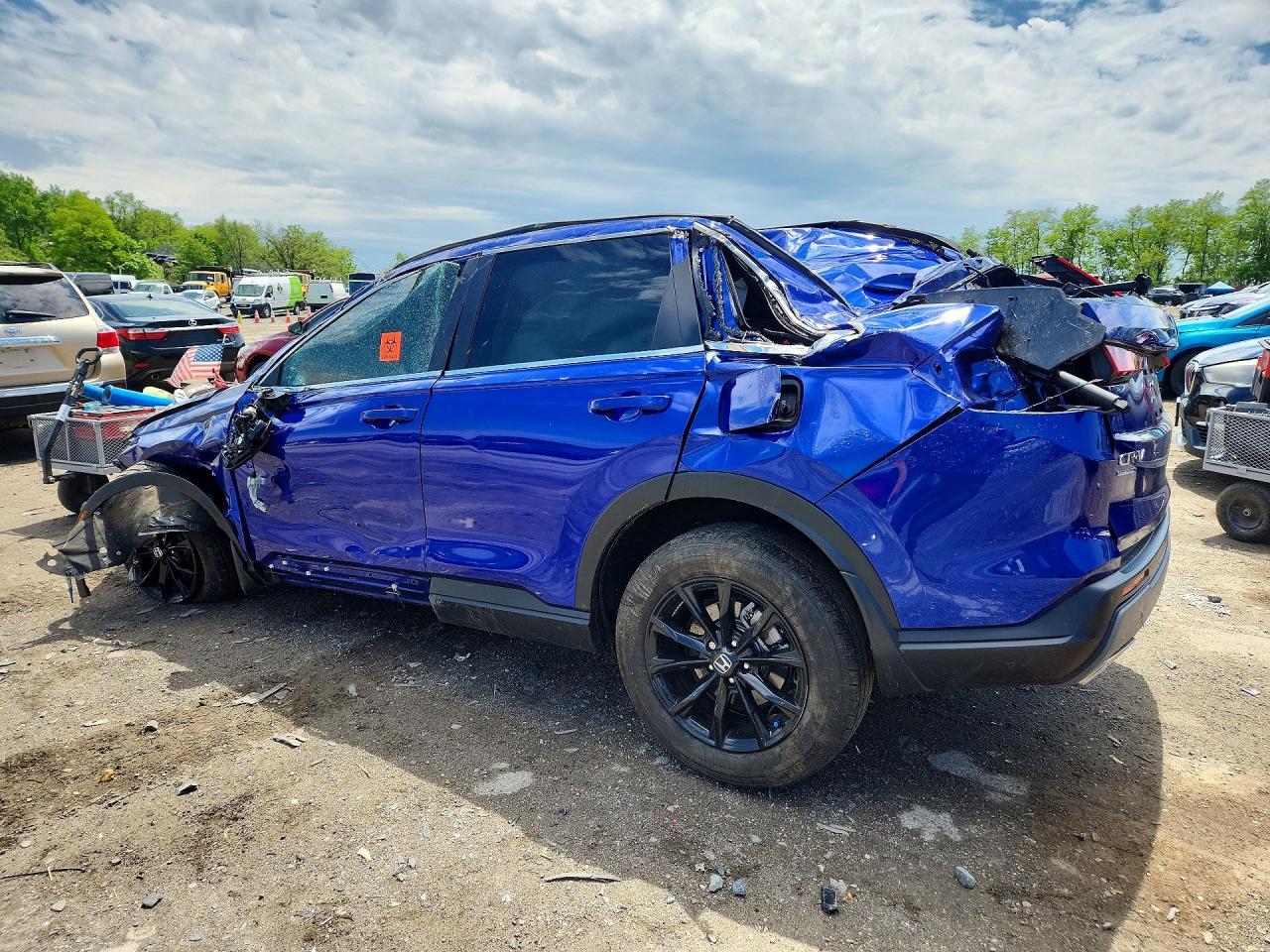 2025 Honda Cr-V Sport-L - Image 2