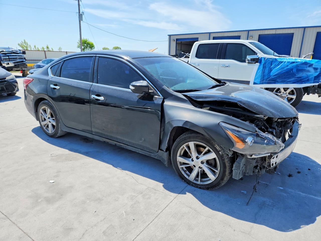 2013 Nissan Altima 2.5 - Image 4
