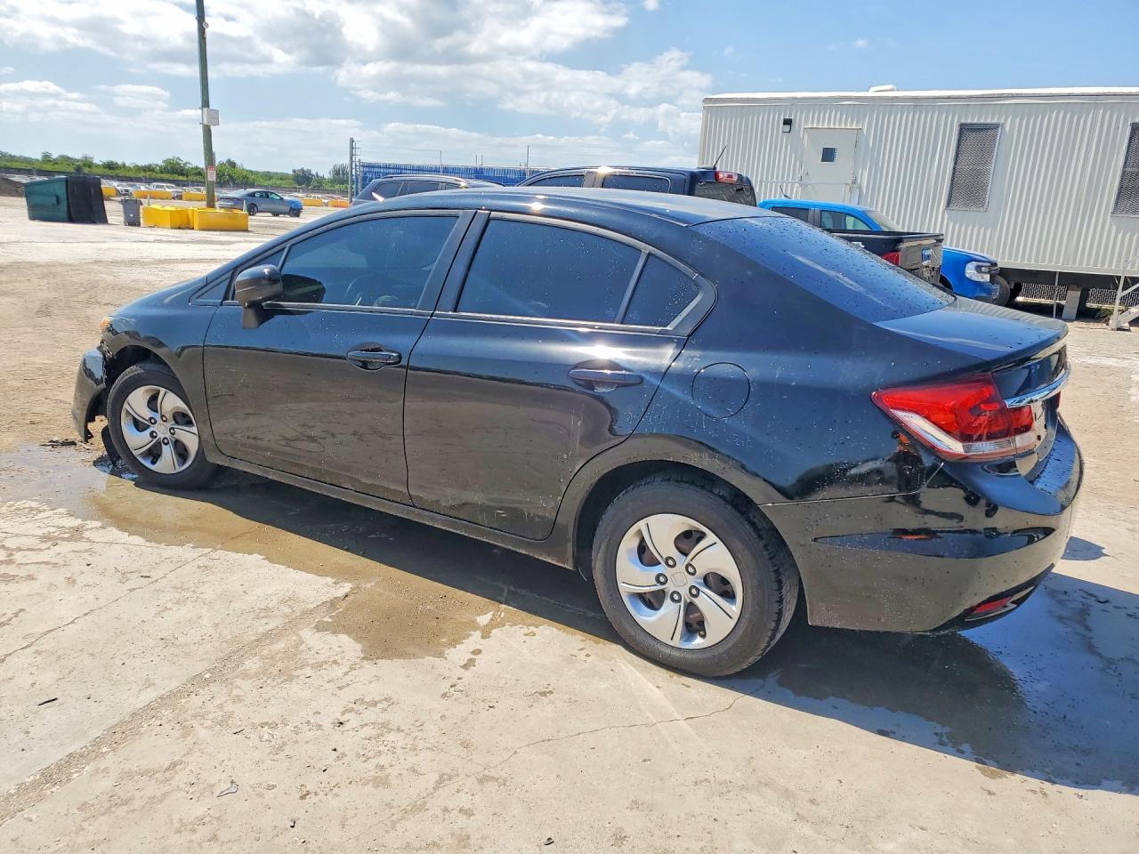 2015 Honda Civic Lx - Фото 2