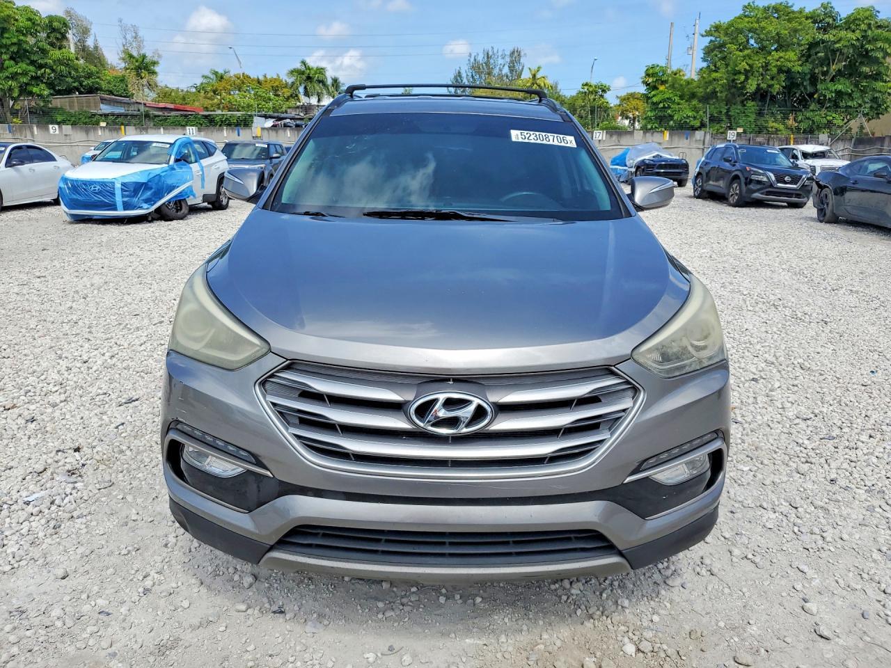 2018 Hyundai Santa Fe Sport 2.4L - Image 5