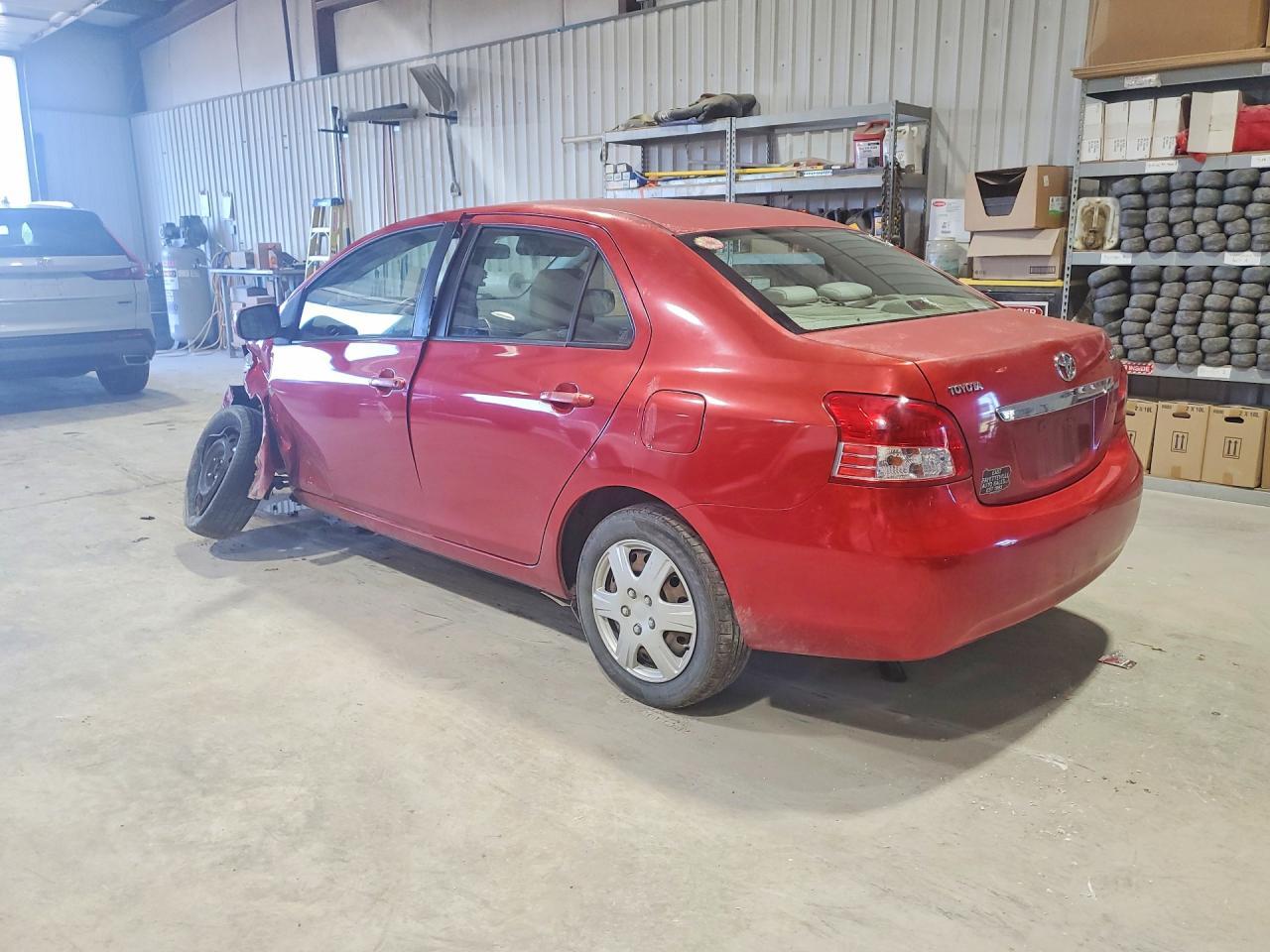 2009 Toyota Yaris Base - Image 2