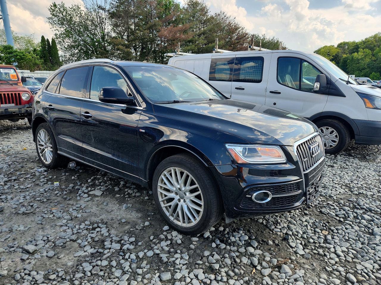 2017 Audi Q5 Premium Plus - Image 4