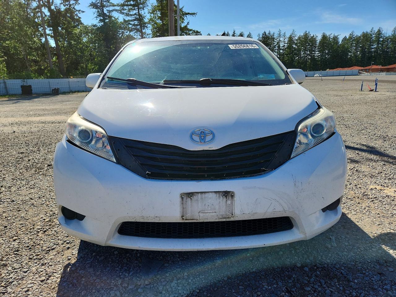 2014 Toyota Sienna Le - Фото 5