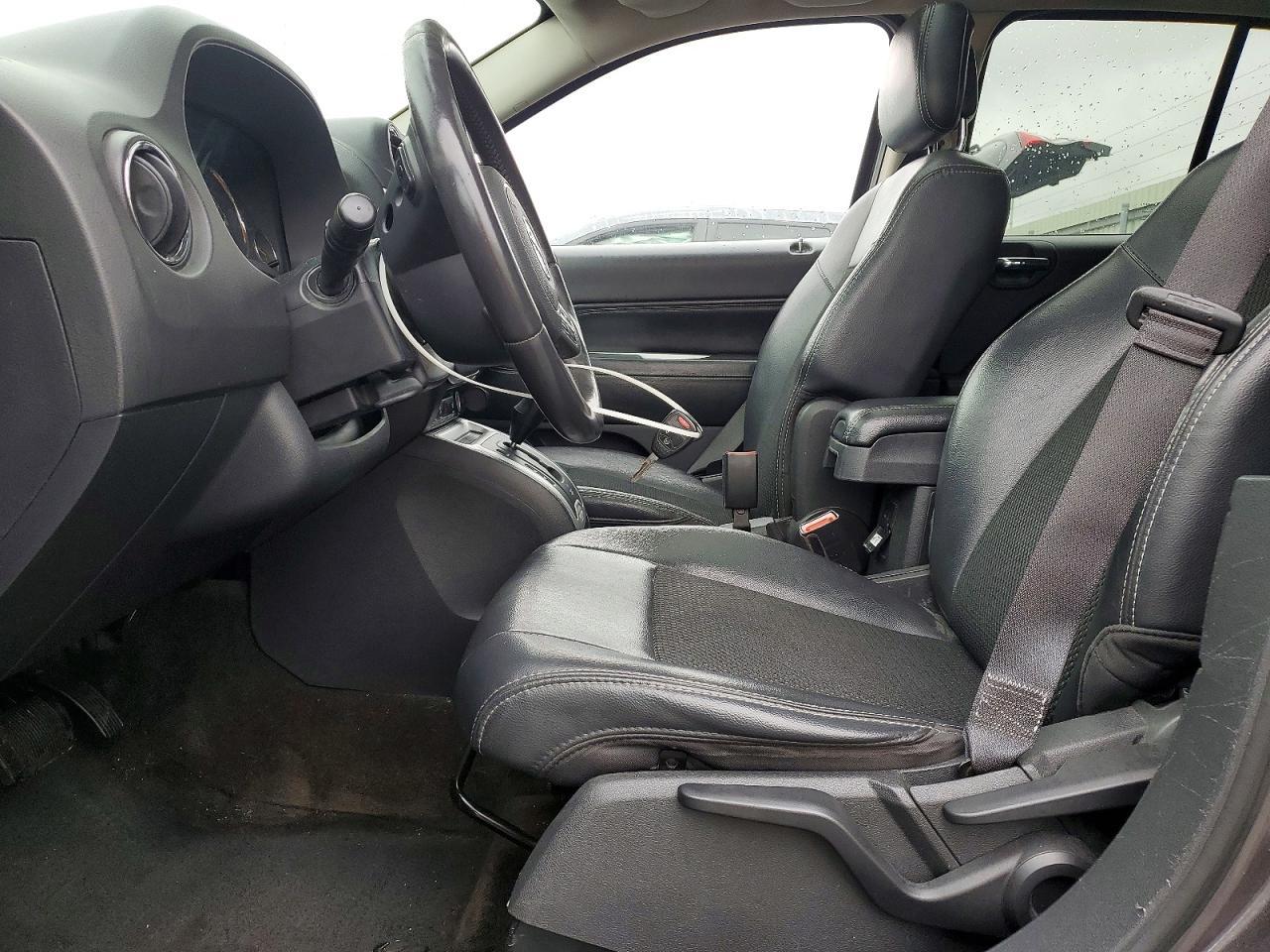 2014 Jeep Compass Latitude - Фото 7