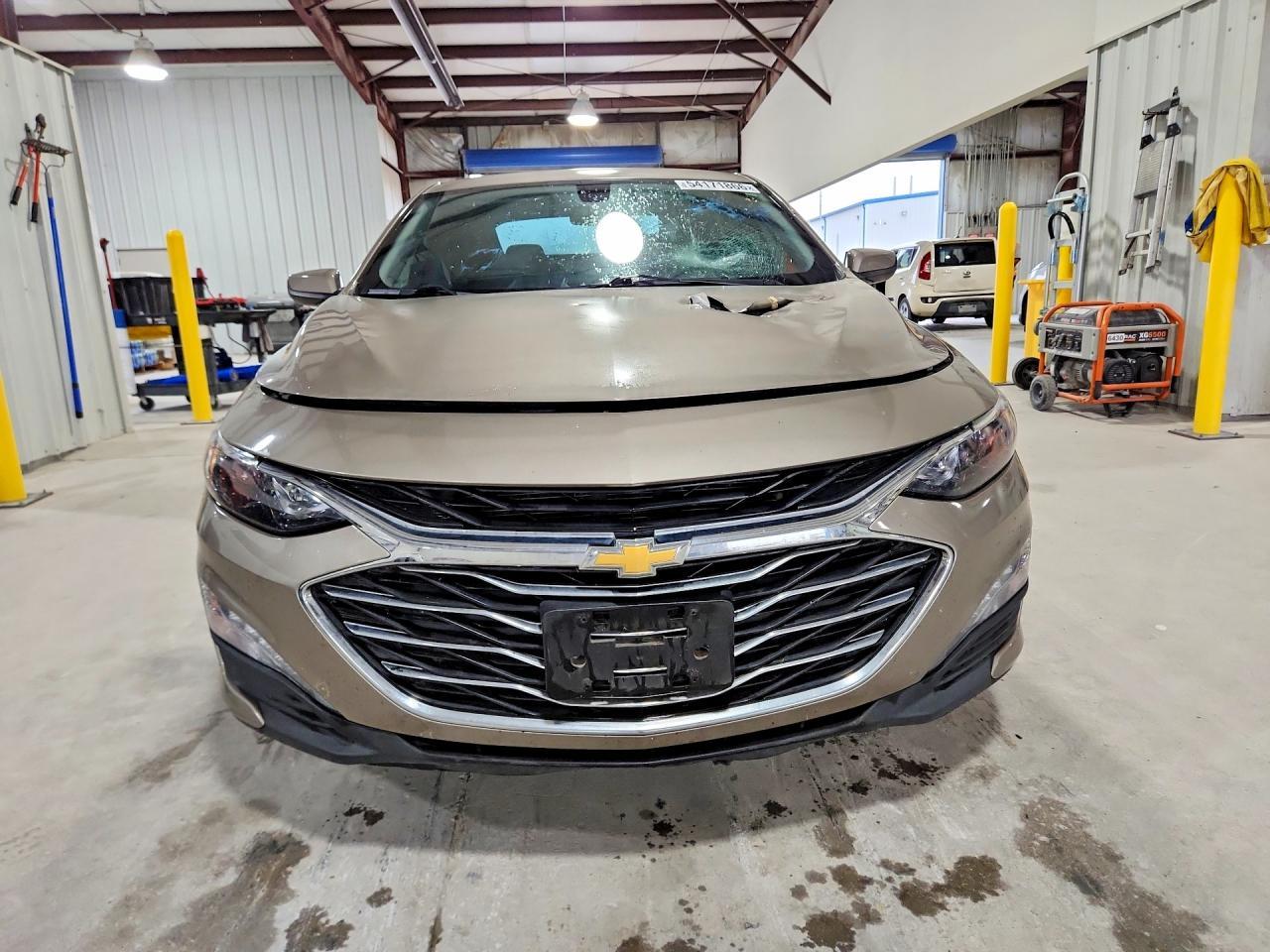 2022 Chevrolet Malibu Lt - Фото 5
