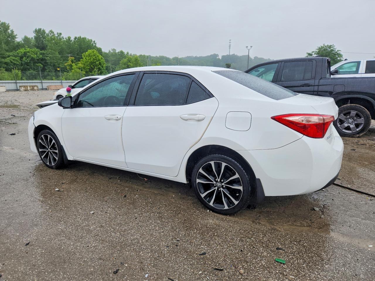 2018 Toyota Corolla L - Фото 2