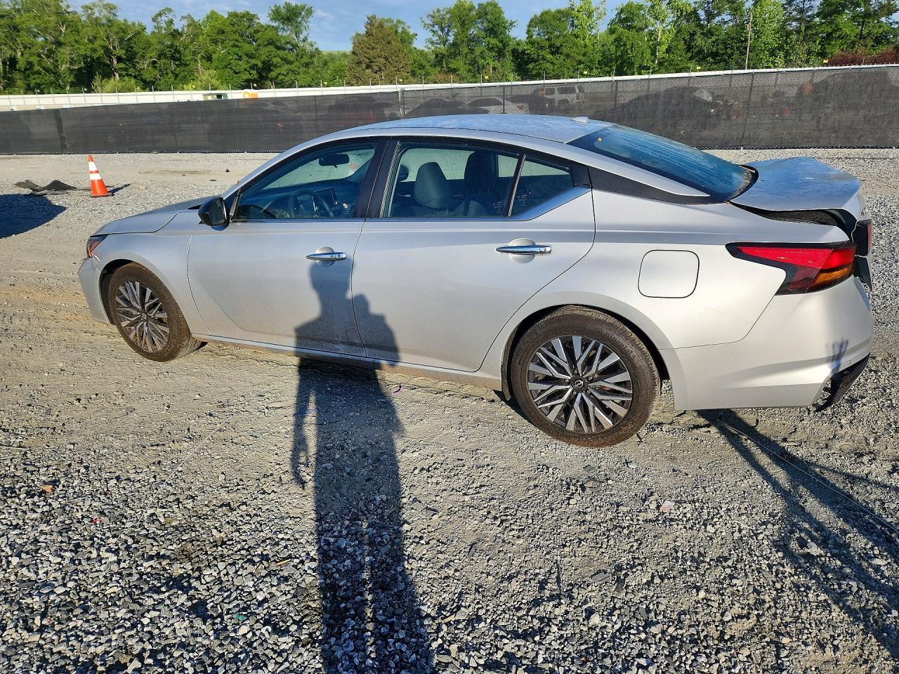 2025 Nissan Altima Sv - Фото 2