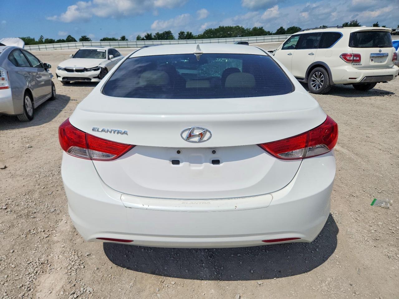 2013 Hyundai Elantra Gls - Фото 6
