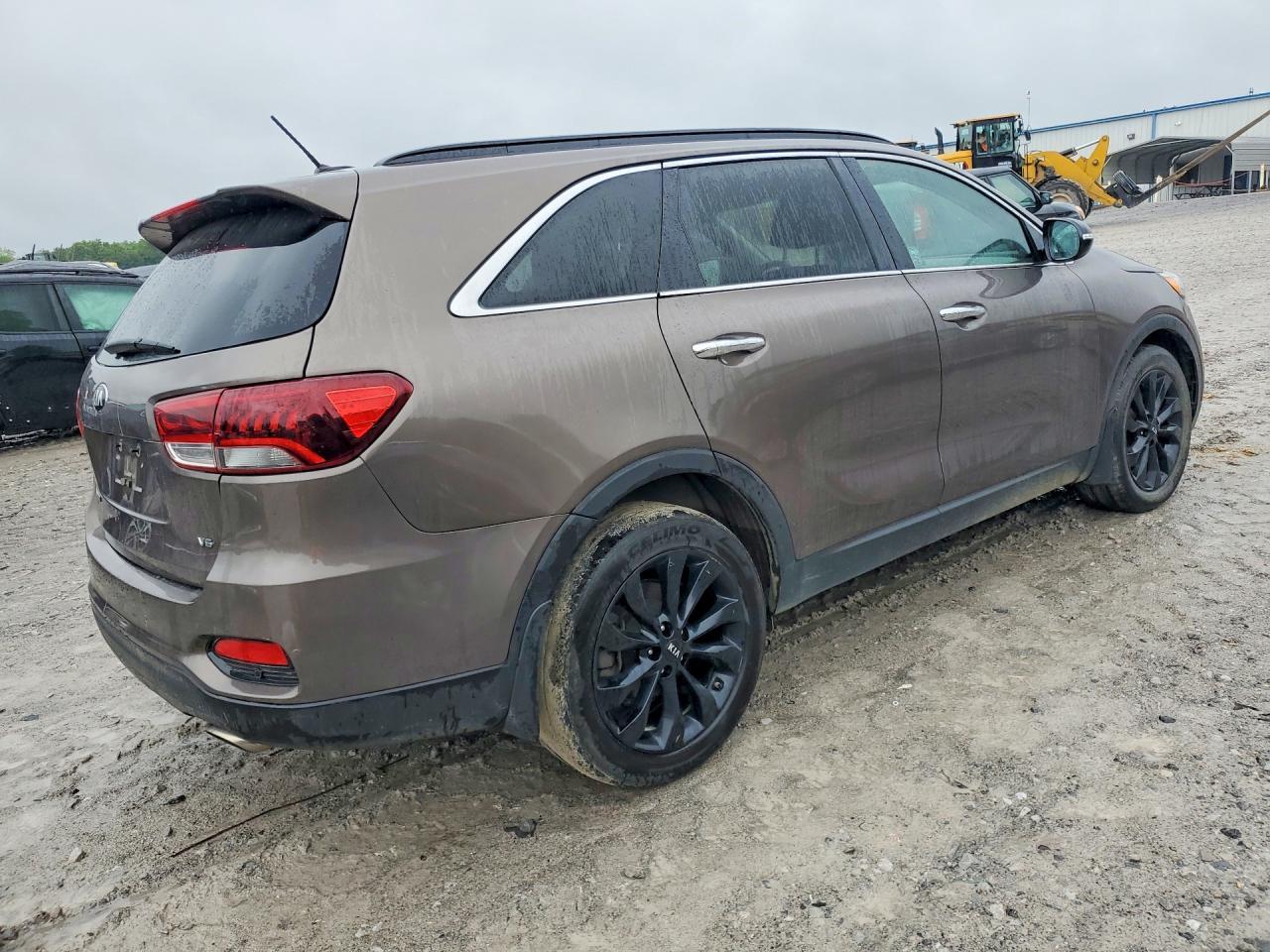2019 Kia Sorento S V6 - Фото 3