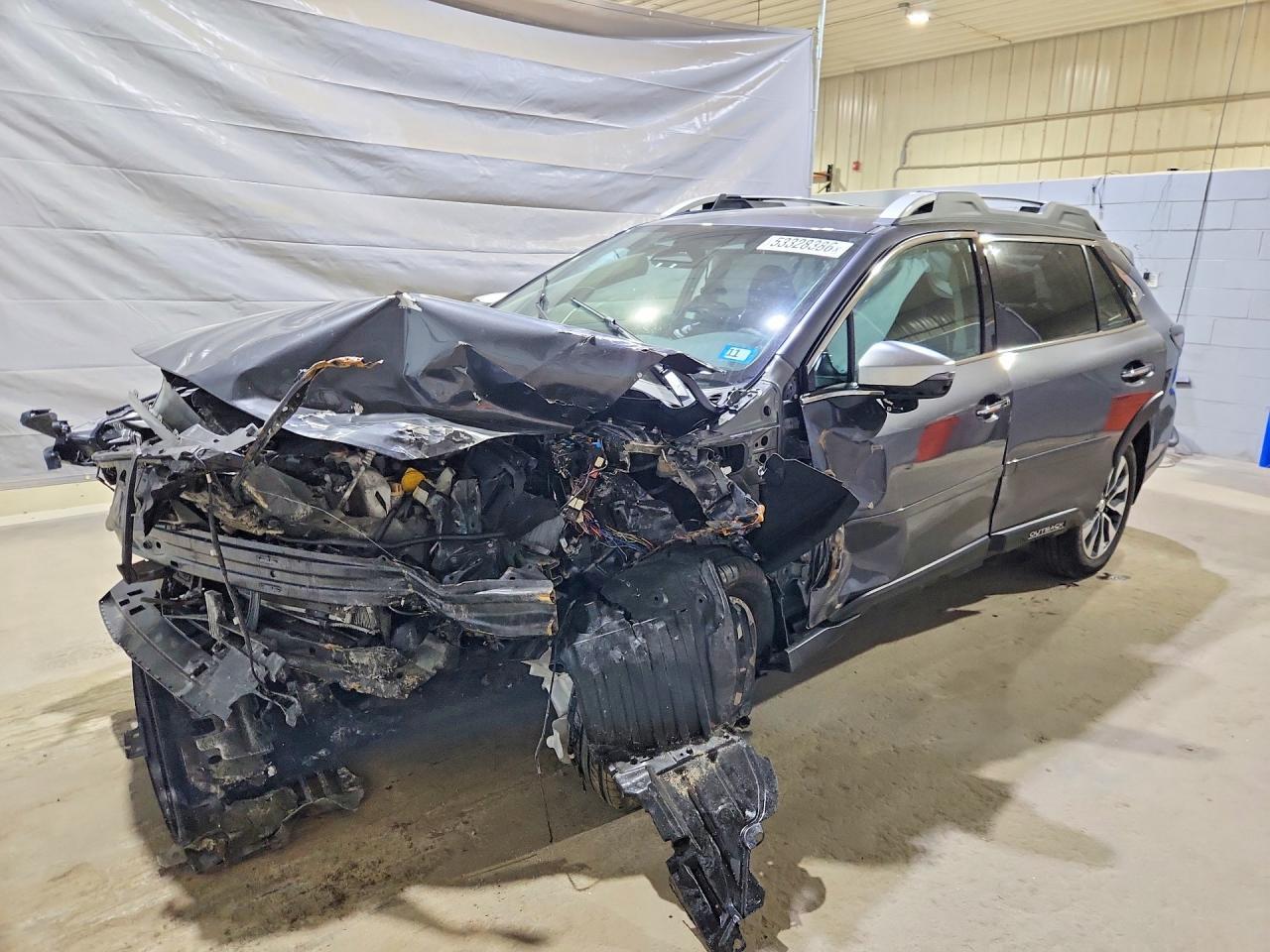 2025 Subaru Outback Touring