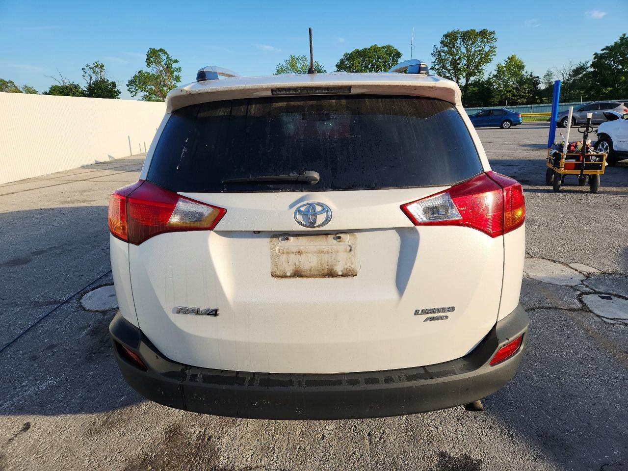 2013 Toyota Rav4 Limited - Image 6