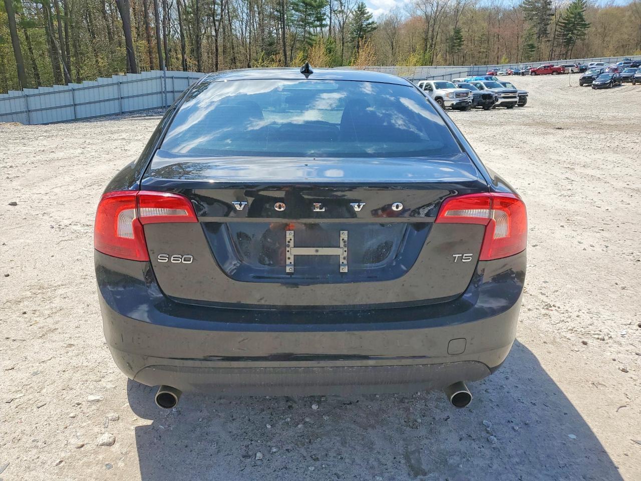 2012 Volvo S60 T5 - Image 6