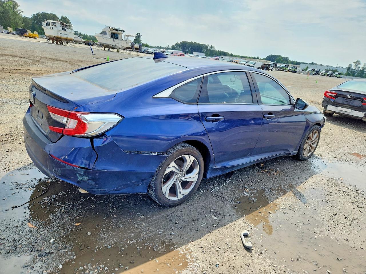 2018 Honda Accord Lx - Фото 3