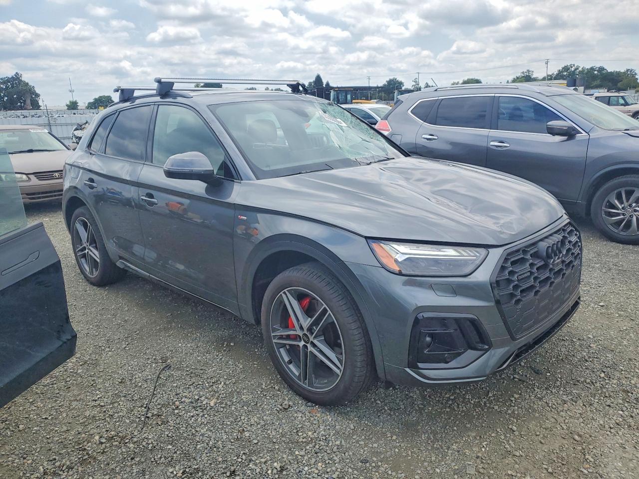 2024 Audi Q5 E Prestige 55 - Image 4