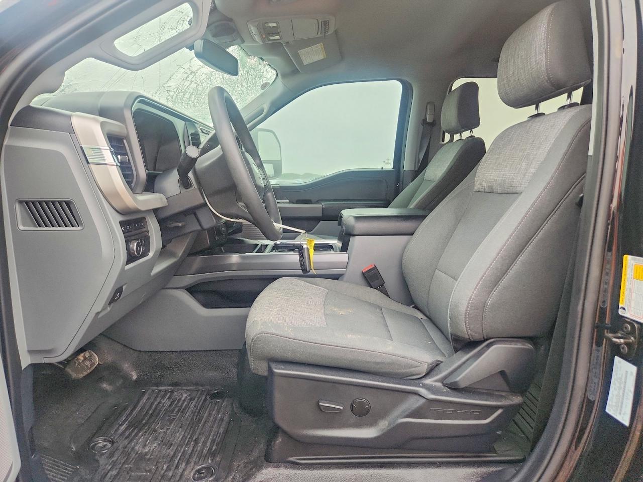 2024 Ford F250 Super Duty - Image 7