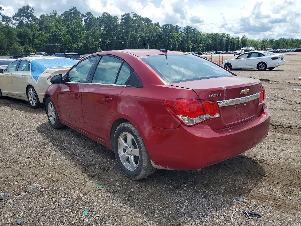 2011 Chevrolet Cruze Lt - Image 2