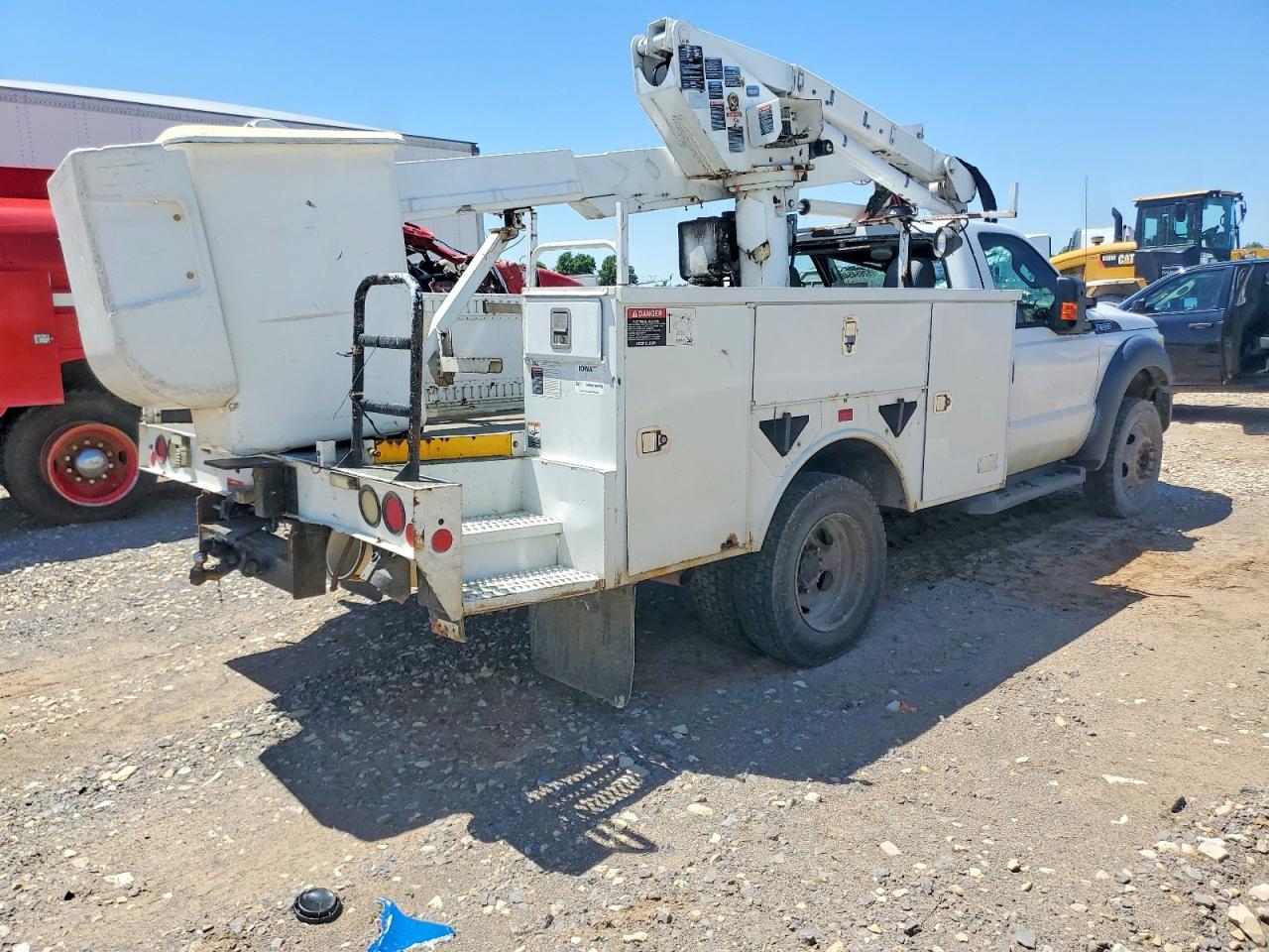 2013 Ford F550 Super - Bucket Truck - Фото 4